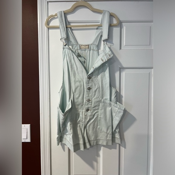 We The Free Pants - Free People short overalls in light wash